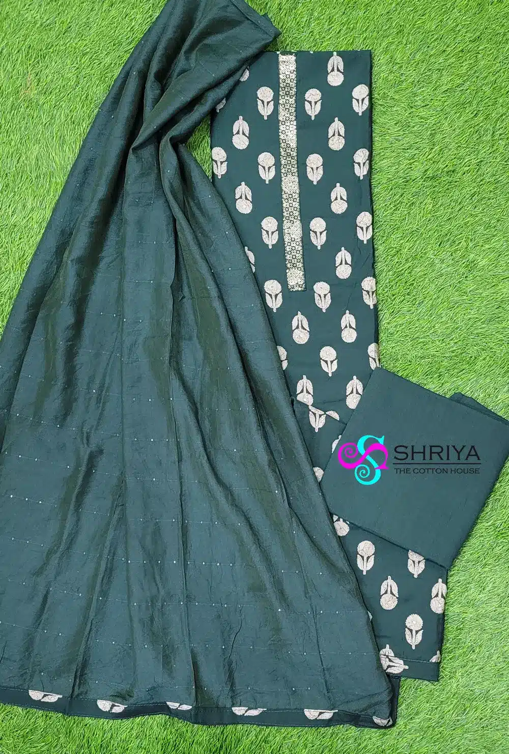 Printed muslin silk top paired with a soft silk dupatta and cotton silk bottom