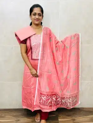 Printed soft cotton top paired with Chanderi silk dupatta and cotton bottom