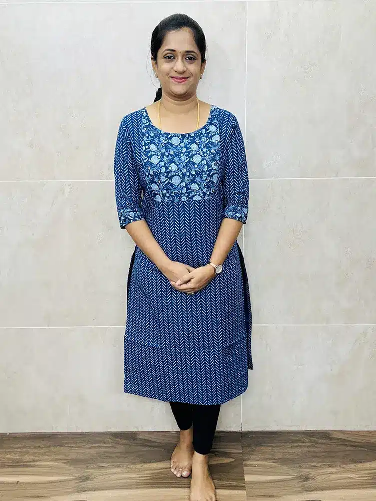 Indigo dyed handblock printed cotton kurti with lining