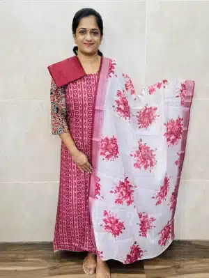 (Dark Brick red) Printed Linen cotton top paired with a printed linen cotton dupatta and cotton silk bottom