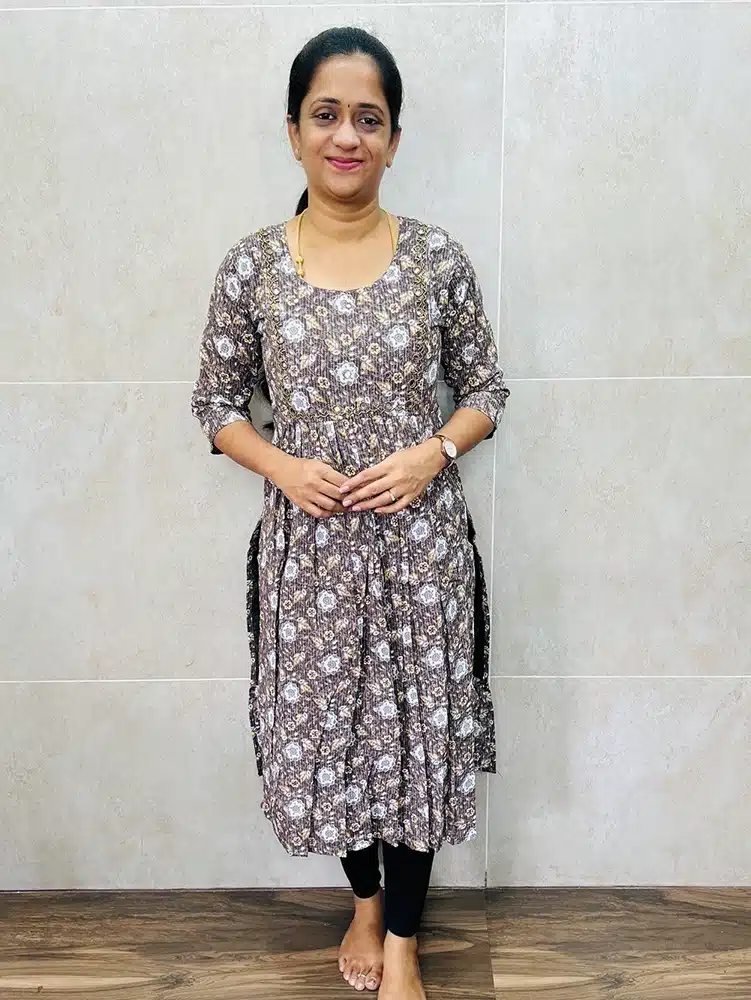 Printed cotton top (cotton lining) with beautiful handworked yoke (straight cut)
