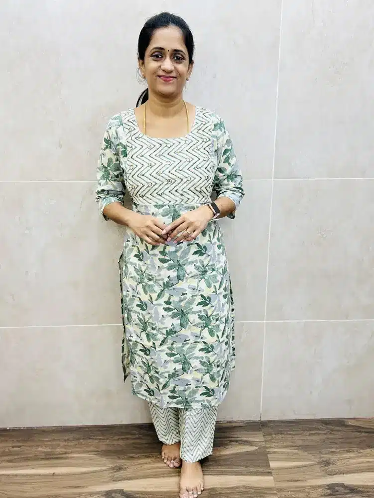 (Green)Premium cotton top(cotton lining)with handworked yoke paired with printed cotton bottom(straight cut)