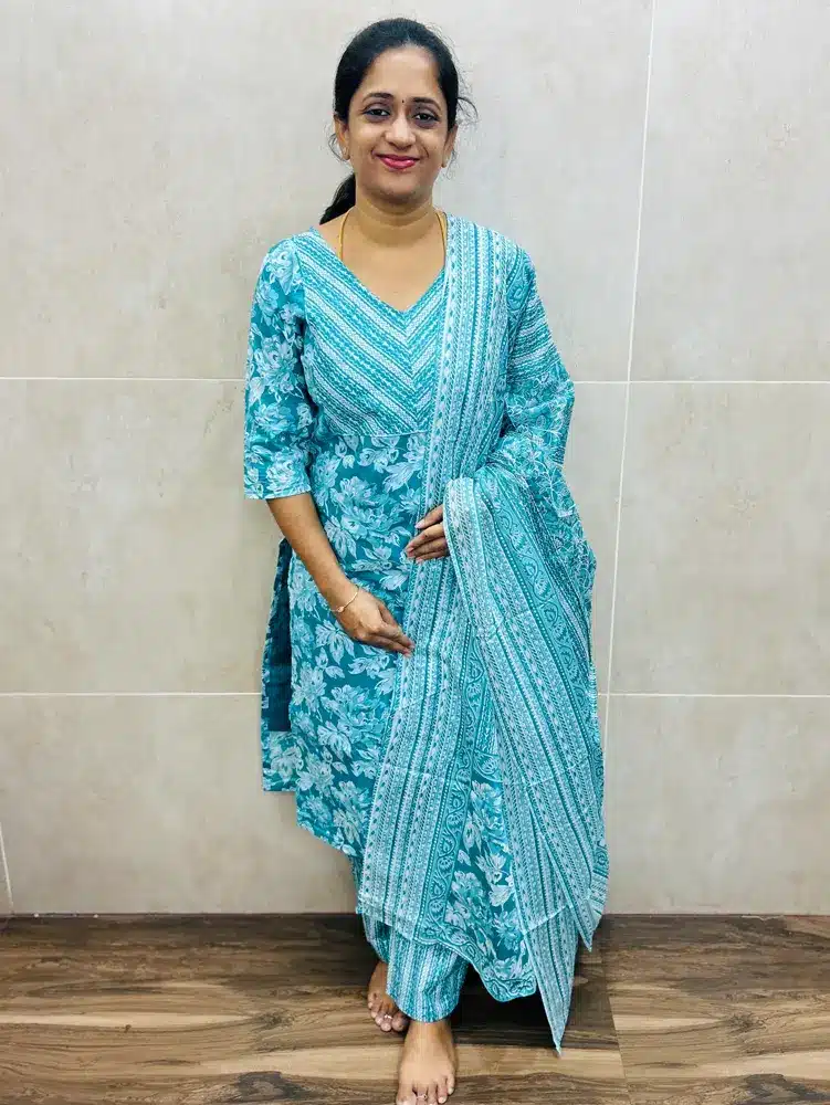 (Rama green)Printed Jaipur cotton top(cotton lining)paired with printed cotton dupatta and cotton bottom(straight cut)