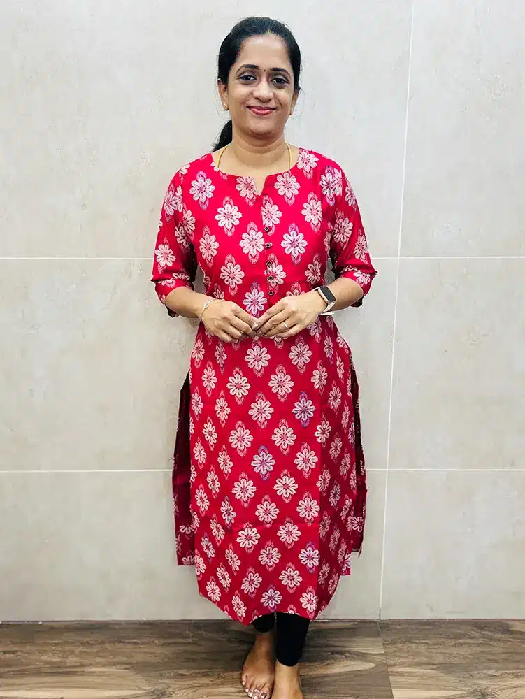 Textured musin silk top (cotton lining) with fancy buttons on yoke (straight cut)