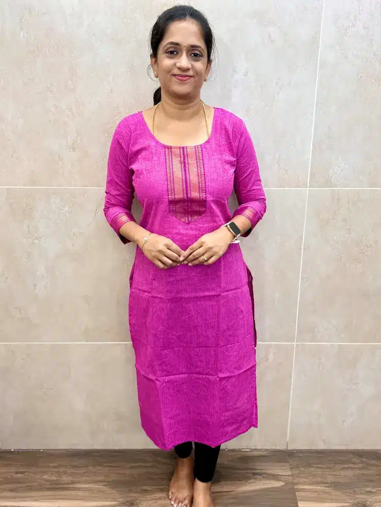 (Pink)Mangalgiri cotton top with patchwork on yoke and sleeves(straight cut)