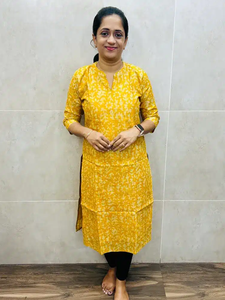 Batik printed semi tussar top with cotton lining(straight cut)