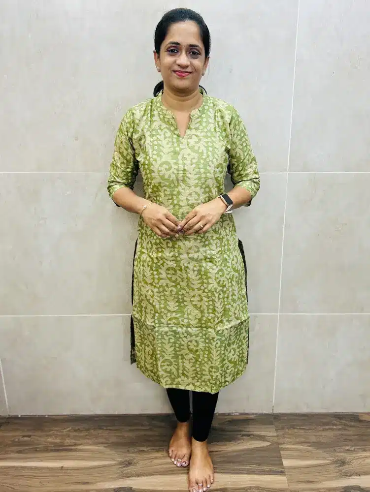 Batik printed semi tussar top with cotton lining(straight cut)