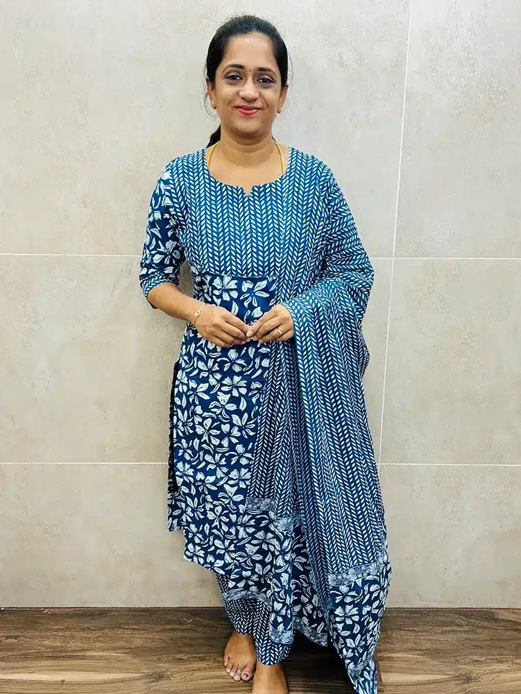 (Top and dupatta only)Printed Jaipur cotton top (cotton lining) paired with printed cotton dupatta and cotton bottom