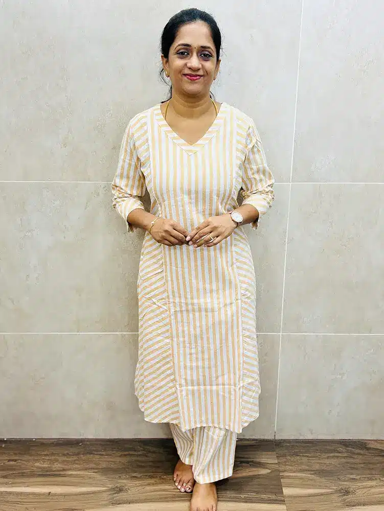 Pure cotton top with all over stripes weaving paired with pure cotton bottom-1-side pocket (Aline pattern)