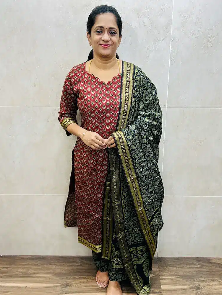 Handblock printed Mangalagiri cotton top (cotton lining) paired with printed Mangalagiri cotton dupatta and cotton bottom (straight cut)