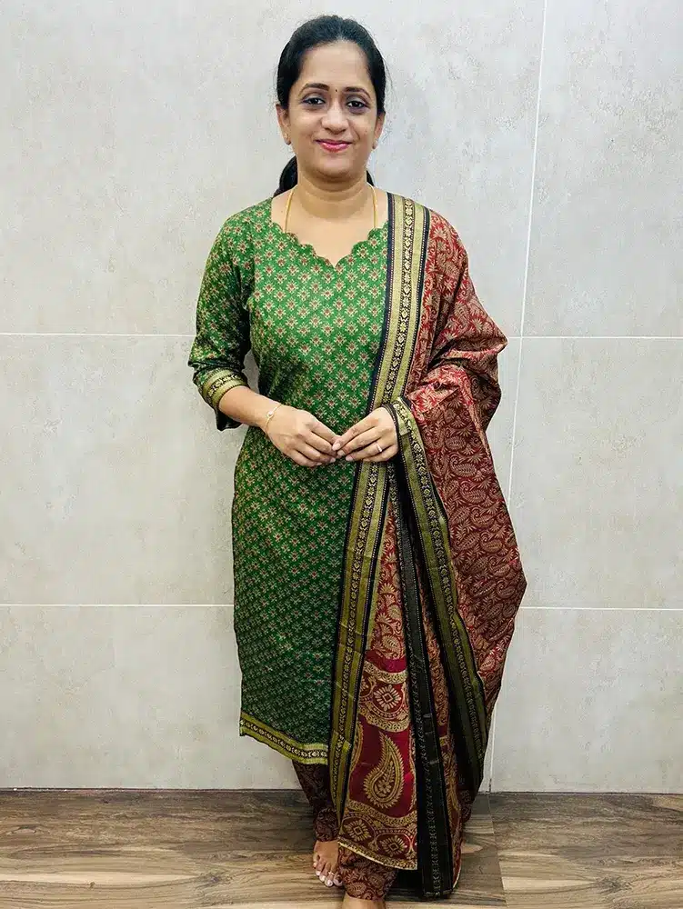 Handblock printed Mangalagiri cotton top (cotton lining) paired with printed Mangalagiri cotton dupatta and cotton bottom (straight cut)