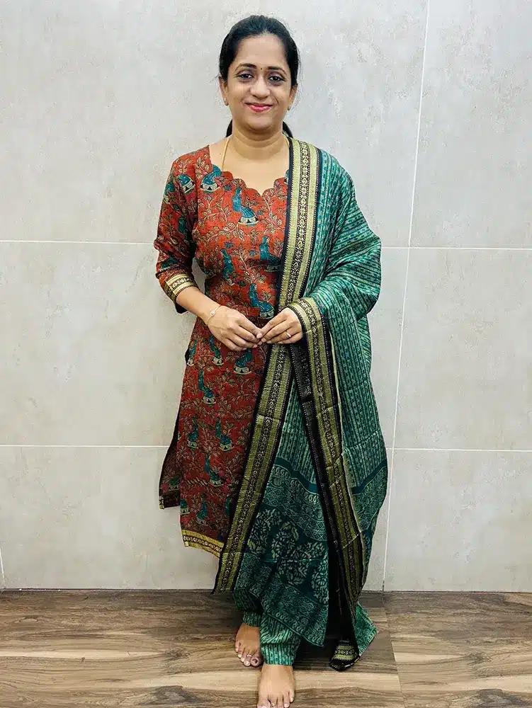 Handblock printed Mangalagiri cotton top (cotton lining) paired with printed Mangalagiri cotton dupatta and cotton bottom (straight cut)