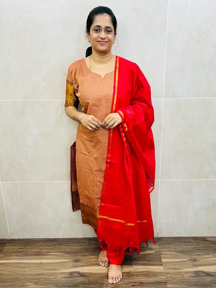 (Dispatch after 1week)Narayanpet cotton top (cotton lining) with zari borders paired with cotton dupatta and cotton bottom (free size)