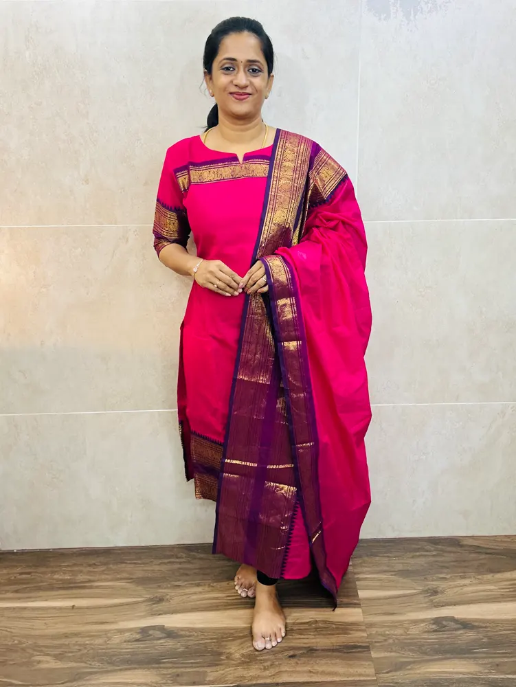 Kanchi cotton top (cotton lining) paired with Kanchi cotton dupatta