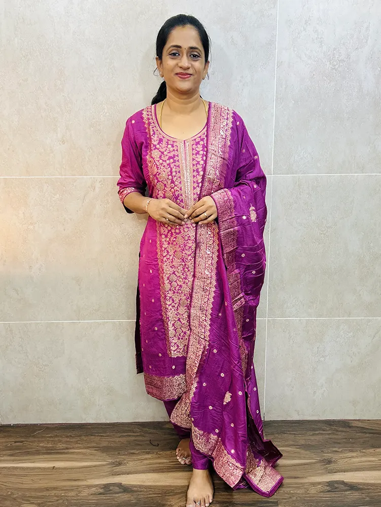 Benaras weaved muslin silk top (cotton lining) paired with muslin silk dupatta and silk bottom (free size)