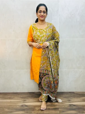 Pure cotton top(cotton lining) with kalamkari patchwork on yoke paired with kalamkari dupatta and bottom(free size)