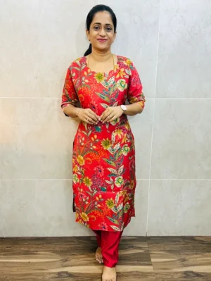 Printed muslin silk top (cotton lining) paired with muslin silk bottom (Free size)