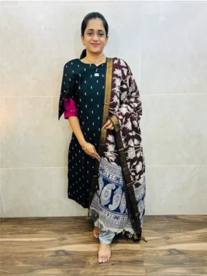 Premium semi raw silk top(cotton lining) paired with chennuri silk kalamkari dupatta and semi raw silk bottom(free size)