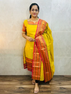 Kanchi cotton top (cotton lining) paired with Kanchi cotton dupatta