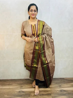Kanchi cotton top (cotton lining) paired with Kanchi cotton dupatta