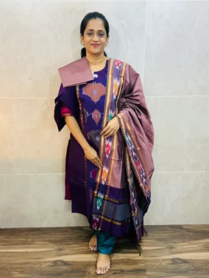 Premium Pochampally handloom silk cotton top (cotton lining) paired with silk cotton dupatta and silk bottom (Free size)