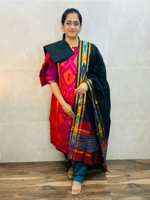 Premium Pochampally handloom silk cotton top (cotton lining) paired with silk cotton dupatta and silk bottom (Free size)