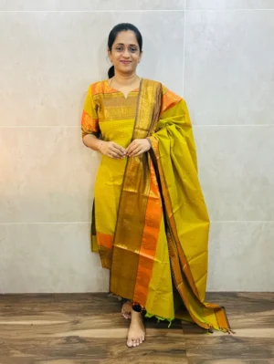 Kanchi cotton top (cotton lining) paired with Kanchi cotton dupatta