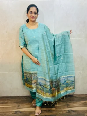Premium semi raw silk top(cotton lining)with exclusive jamdani weaving paired with semi raw silk dupatta and silk bottom(free size)
