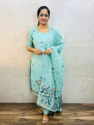 Soft Benarasi silk top (full cotton lining) with exclusive jamdani weaving paired with benarasi soft silk dupatta and silk bottom