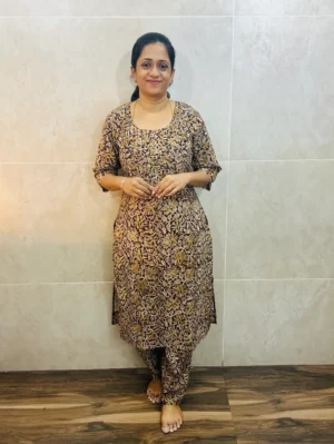 (TOP ONLY)Maroon-Natural dyed Kalamkari printed cotton top (cotton lining)