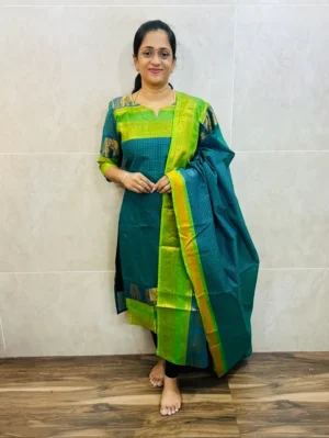 Kanchi cotton top (cotton lining) paired with Kanchi cotton dupatta
