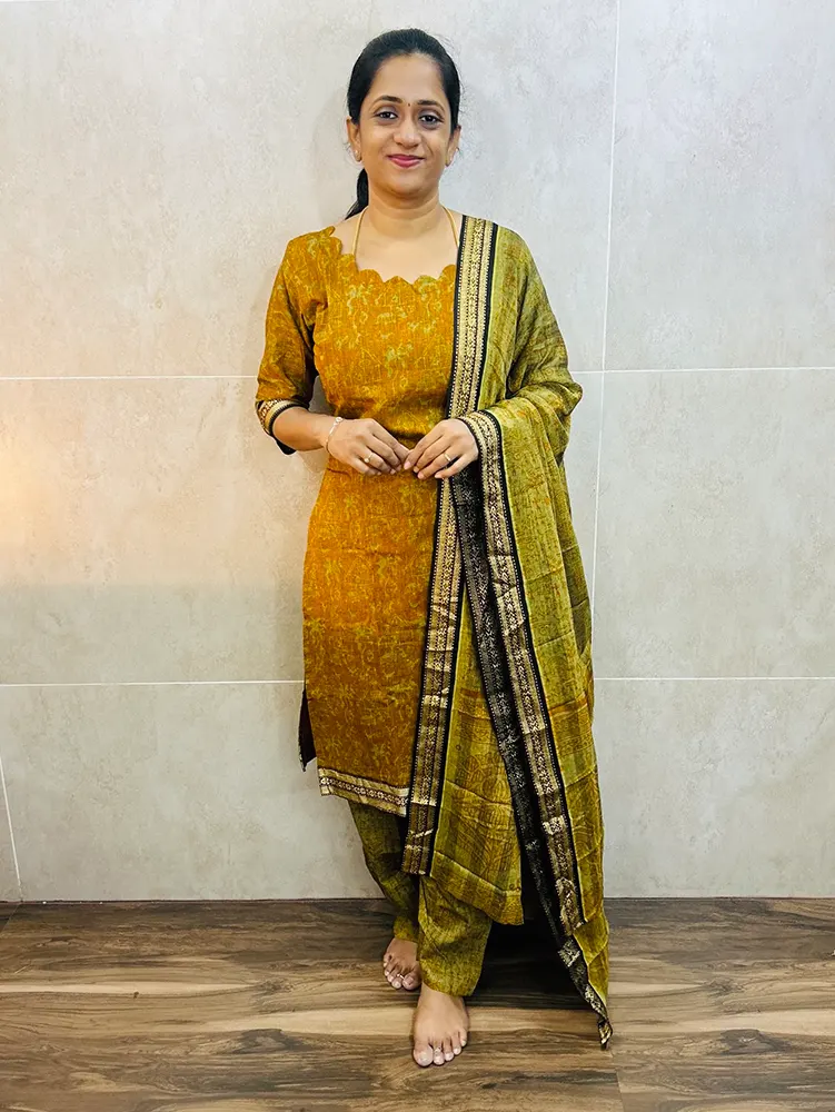 Handblock printed Mangalagiri cotton top (cotton lining) paired with printed Mangalagiri cotton dupatta and cotton bottom (straight cut)