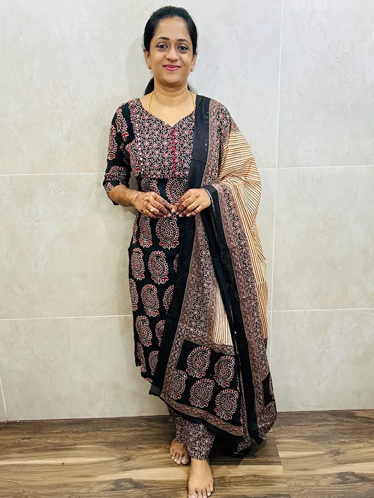 Ajrakh printed Jaipur cotton top (cotton lining) with hand worked yoke paired with cotton dupatta and cotton bottom (straight cut)