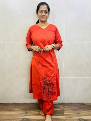 Pure cotton top with embroidered work paired with pure cotton bottom (palazzo)