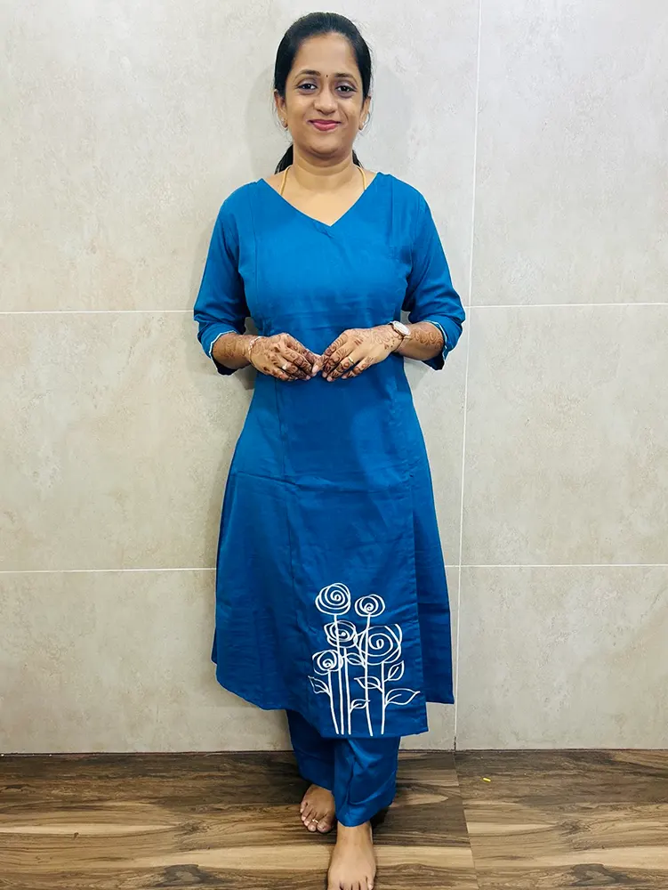 Pure cotton top with embroidered work paired with pure cotton bottom (palazzo)