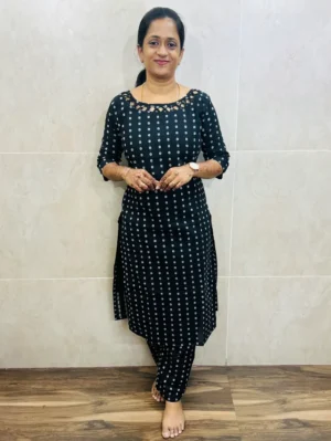 Pure handloom cotton top(cotton lining) with allover thread weavings paired with pure handloom cotton bottom(straight cut)