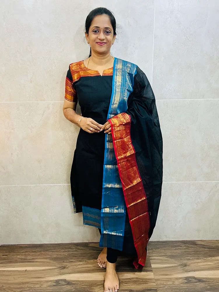Kanchi cotton top (cotton lining) paired with Kanchi cotton dupatta