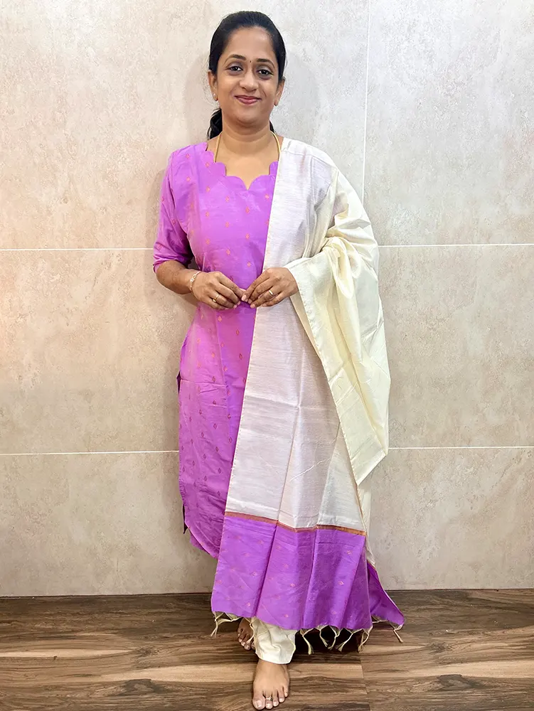 Premium semi raw silk top(cotton lining)with allover weavings pared with semi raw dupatta and semi raw silk bottom(free size)