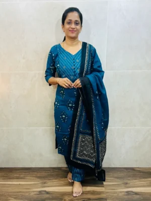 Handblock printed jaipur cotton top(cotton lining) paired with cotton dupatta and cotton bottom(straight cut)