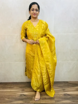 Premium soft crush organza top(crepe lining) with allover embroidery paired with organza dupatta