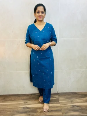 Pure handloom cotton top(cotton lining) paired with pure handloom cotton bottom(free size)