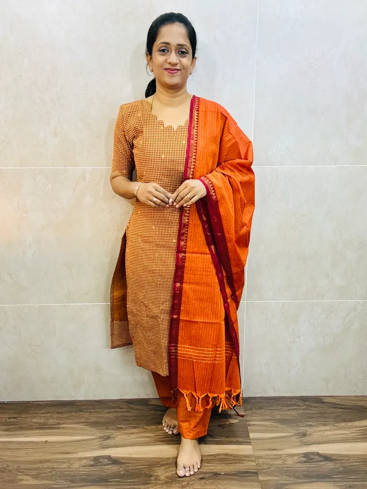 Pure handloom cotton top with allover zari woven buttas paired with cotton dupatta and cotton bottom(free size)