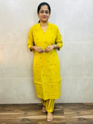 Pure handloom cotton top (cotton lining) with allover thread woven buttas paired with handloom cotton bottom (free size)