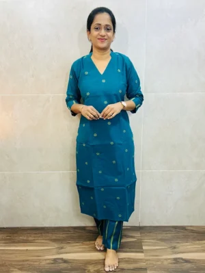 Pure handloom cotton top (cotton lining) with allover thread woven buttas paired with handloom cotton bottom (free size)