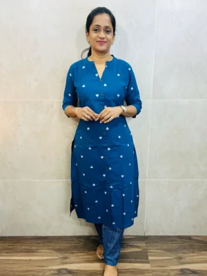 Pure handloom cotton top (cotton lining) with allover thread woven buttas paired with handloom cotton bottom (free size)