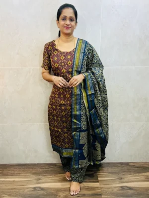 Printed handloom cotton top(cotton lining) paired with printed cotton dupatta and printed cotton bottom(free size)