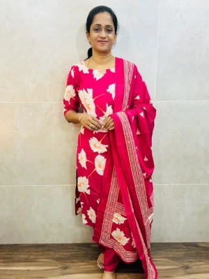 Printed Jaipur cotton top (cotton lining) paired with printed cotton dupatta and cotton bottom (Free size)