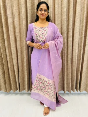 Benarasi silk cotton top (cotton lining) with all over Jamdani weaving paired with benarasi silk cotton dupatta