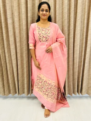 Benarasi silk cotton top (cotton lining) with all over Jamdani weaving paired with benarasi silk cotton dupatta