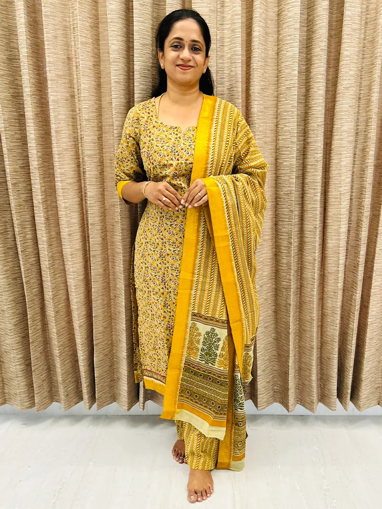 Printed cotton top (cotton lining) paired with printed cotton dupatta and cotton bottom (free size)